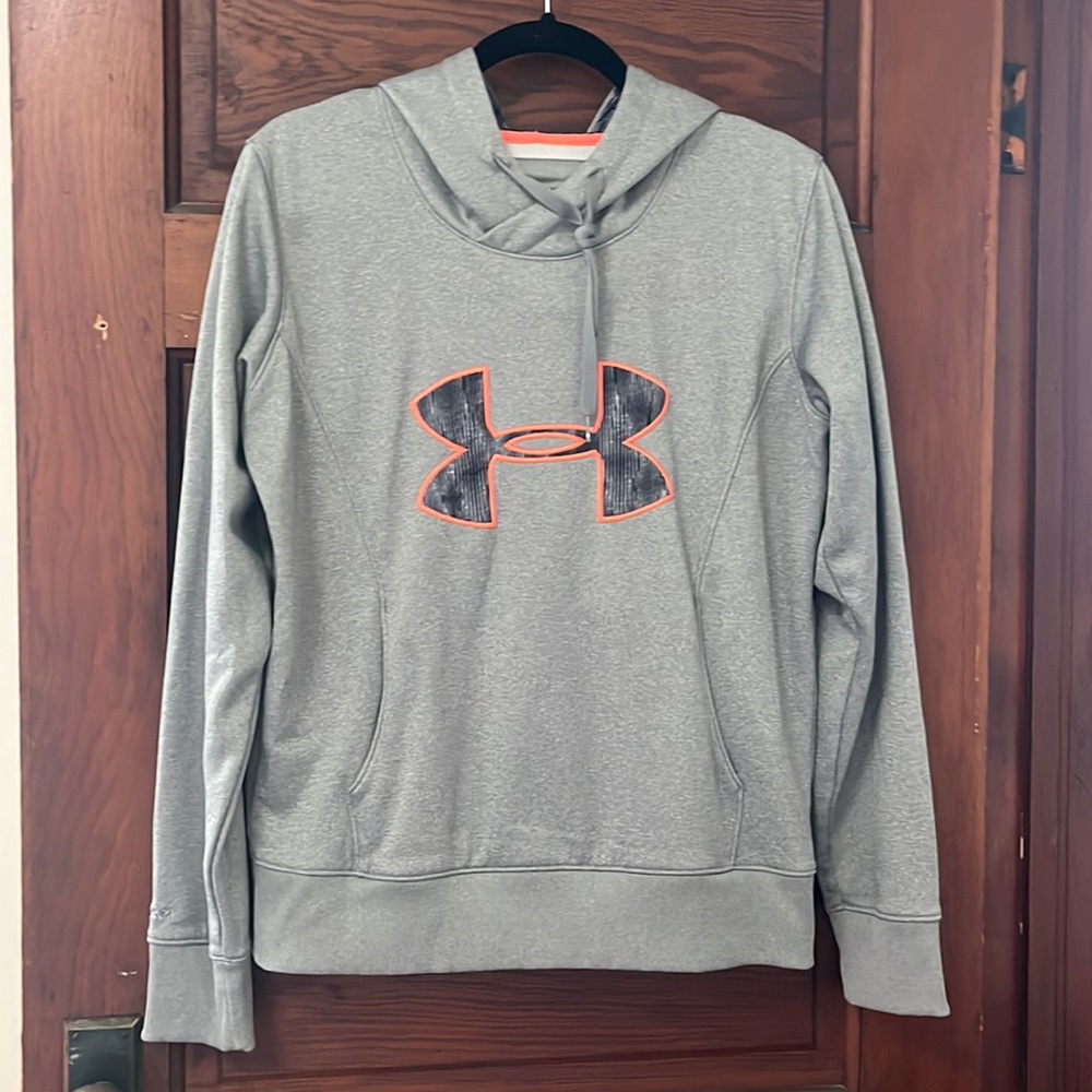 Under Armour Logo Pull Over